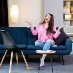 Do’s and don’ts to style living room.